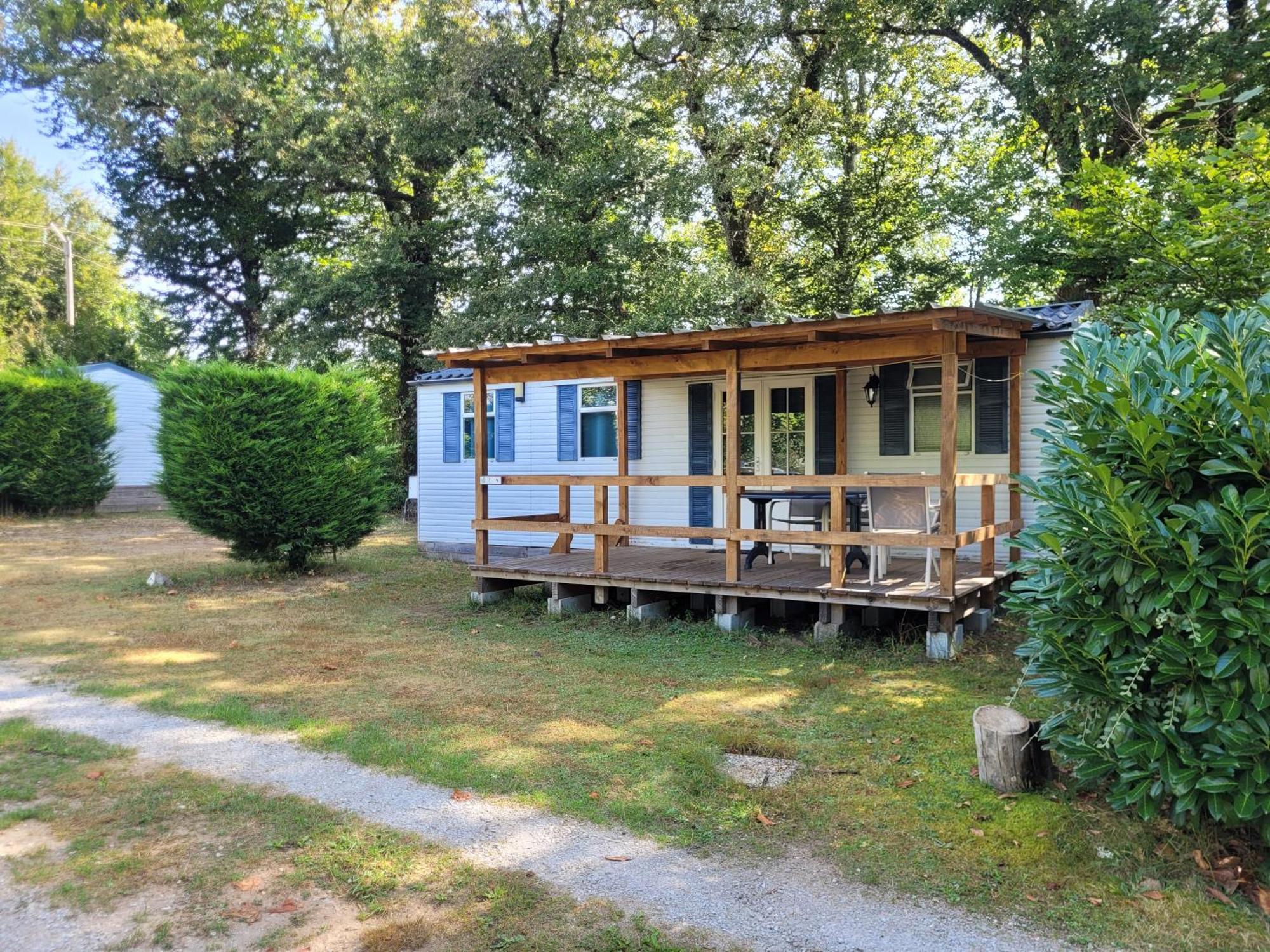 Stacaravan 6 Persoons - Camping Le Soustran Neuvic  Exterior foto